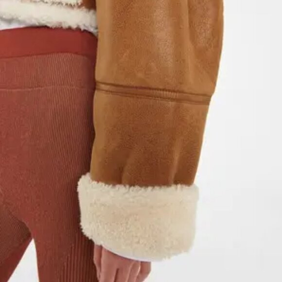 JACQUEMUS LA VESTE PAIOU SHEARLING JACKET CAMEL BROWN SIZE MEDIUM PRELOVED - Picture 5 of 5